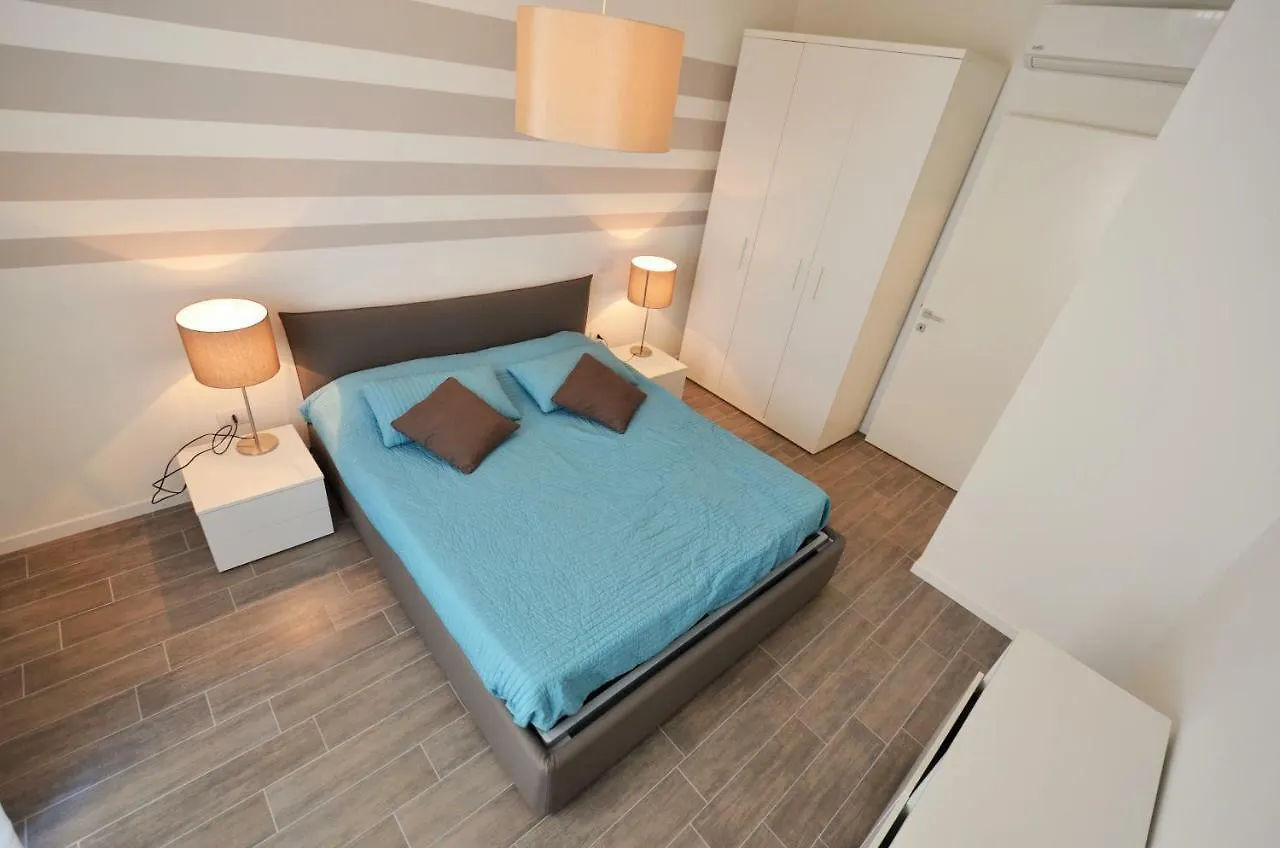 Magica Immobiliare - Res. Wave 2 - C17 Apartment Lido di Jesolo 0*,  Italy