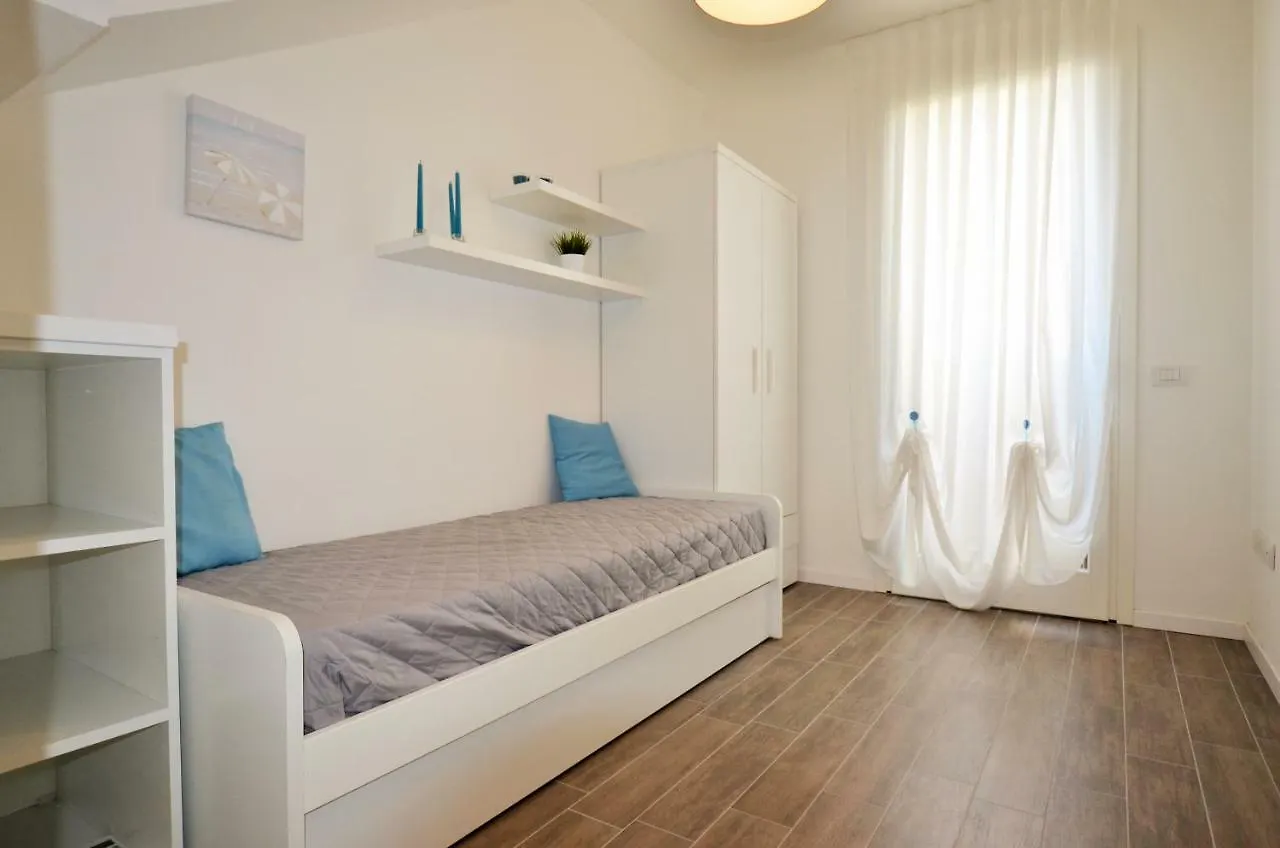 Magica Immobiliare - Res. Wave 2 - C17 Apartment Lido di Jesolo Italy